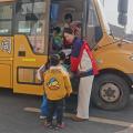 曾都區(qū)府河鎮(zhèn)第二幼兒園借校車應(yīng)急演練活動(dòng)助力優(yōu)化營(yíng)商環(huán)境