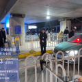 隨州市交通運輸綜合執(zhí)法支隊：深夜堅守護歸途 暖心護航不打烊