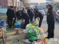 “馬路市場”整治 護航安居鎮(zhèn)道路交通安全