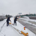 隨州“交通藍(lán)”逆寒而上 護(hù)航風(fēng)雪出行路