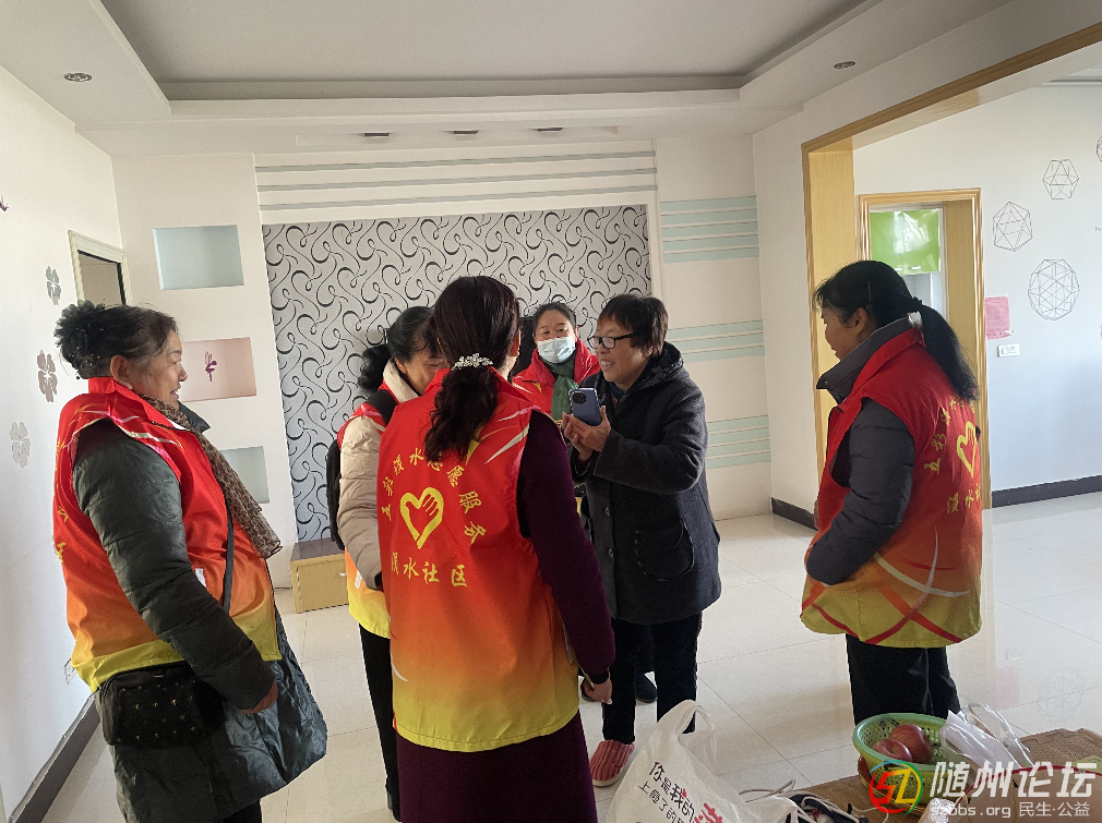 暖流涌動幸福家園！ 涢水社區(qū)這群“銀發(fā)志愿者”太暖心